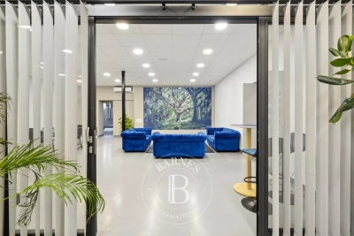 Commerce à vendre à MARSEILLE 6EME   - 265 m² 