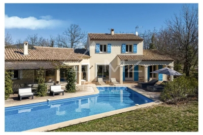 House for sale in FAYENCE Fayence - 7 rooms - 198 m² 