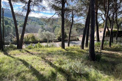 terrain à vendre vue ventabren 