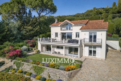 Maison &agrave; vendre &agrave; MOUGINS  - 10 pi&egrave;ces - 231 m&sup2; 