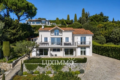 Maison &agrave; vendre &agrave; MOUGINS  - 10 pi&egrave;ces - 231 m&sup2; 