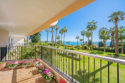 Appartement à vendre appartement vue mer la piece d eau