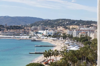 Appartement à vendre vue terrasse centre cannes sans charges 