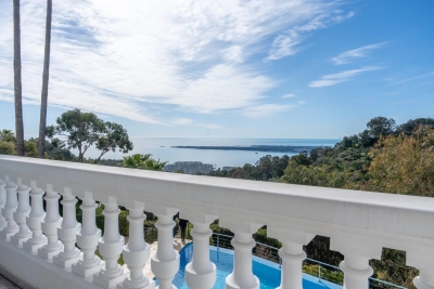 Maison &agrave; vendre &agrave; CANNES Ranguin - 6 pi&egrave;ces - 499 m&sup2; 