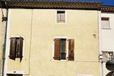 Maison à vendre à LA BÂTIE ROLLAND  - 8 pièces - 208 m² 