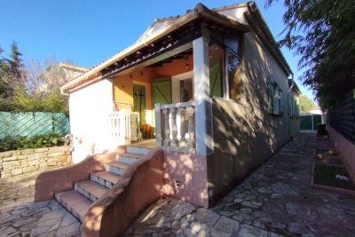 Maison à vendre à SIX-FOURS-LES-PLAGES  - 4 pièces - 76 m² 