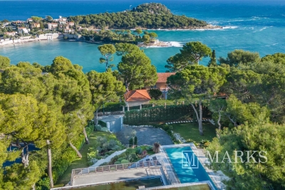 Maison &agrave; vendre &agrave; ST-JEAN-CAP-FERRAT Colomars - 10 pi&egrave;ces - 329 m&sup2; 