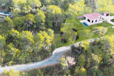 terrain &agrave; vendre &agrave; MONTAUROUX   - 2502 m&sup2; 