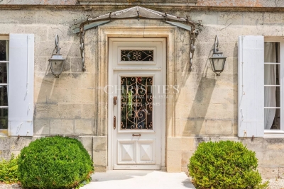 Maison à vendre à CAMBES  - 9 pièces - 550 m² 