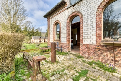 Maison &agrave; vendre box chevaux 