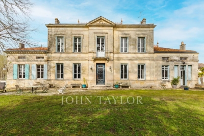 Maison à vendre à BORDEAUX Saint-Magne-de-Castillon - 15 pièces - 450 m² 