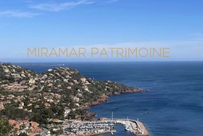 Maison à vendre à THÉOULE-SUR-MER  - 10 pièces - 250 m² 