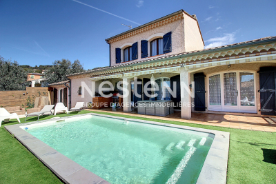 Maison à vendre à DRAGUIGNAN Centre - 6 pièces - 117 m² 