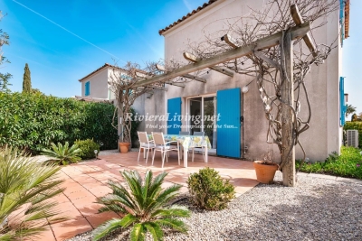 House for sale in ROQUEBRUNE-SUR-ARGENS  - 3 rooms - 51 m² 