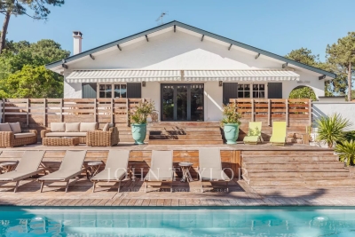 Maison à louer à LÈGE-CAP-FERRET Ouest - 10 pièces - 230 m² 