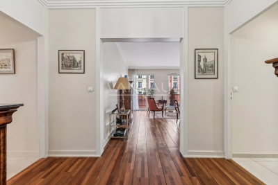 Appartement à vendre à PARIS 7EME Javel 15 - 3 pièces - 106 m² 