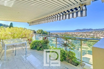 Apartment for sale in LE CANNET  - 4 rooms - 147 m&sup2; 