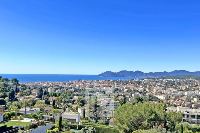 Appartement &agrave; vendre &agrave; LE CANNET  - 4 pi&egrave;ces - 147 m&sup2; 