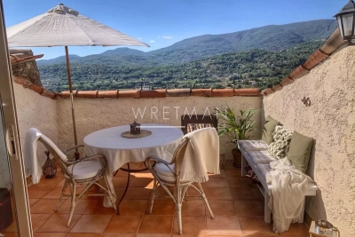 House for sale in FAYENCE Fayence - 5 rooms - 122 m² 