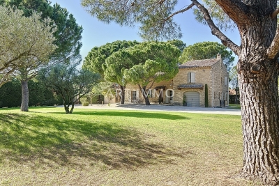 Maison à vendre à TAILLADES Joucas - 5 pièces - 148 m² 