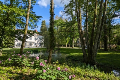 House for sale in BEAUNE  - 20 rooms - 1600 m&sup2; 