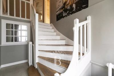 Maison &agrave; vendre &agrave; PARIS 15EME  - 10 pi&egrave;ces - 222 m&sup2; 