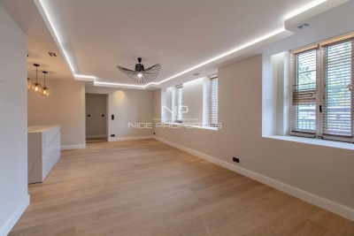 Appartement à vendre à NICE Le Cros de Cagnes - 3 pièces - 73 m² 