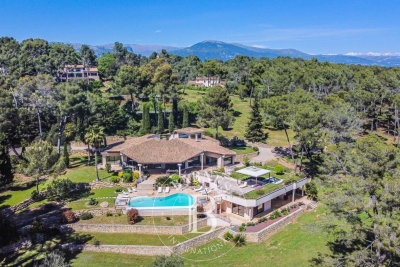 Maison à vendre à MOUGINS La Constance-Le Puy - 9 pièces - 531 m² 
