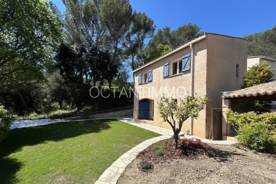 Maison &agrave; vendre &agrave; VALLAURIS  - 4 pi&egrave;ces - 97 m&sup2; 