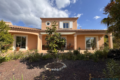 Maison à vendre villa quartier saint montant 