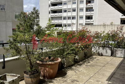 Appartement à vendre à PARIS 20EME Petit Montrouge - 3 pièces - 73 m² 