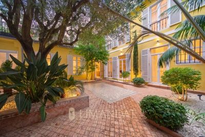 House for sale in CANNES  - 5 rooms - 132 m&sup2; 