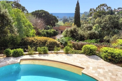Maison &agrave; vendre &agrave; LA CROIX-VALMER  - 9 pi&egrave;ces - 200 m&sup2; 