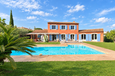 Maison &agrave; vendre &agrave; CAGNES-SUR-MER Carnot - 6 pi&egrave;ces - 192 m&sup2; 