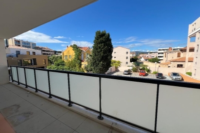 Appartement à vendre centre can