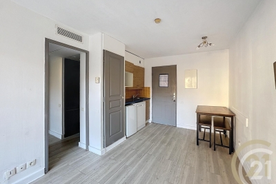 Appartement à vendre à CANNES-LA-BOCCA Le Rouret - 2 pièces - 27 m² 