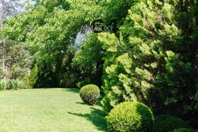 Maison à vendre à MOUGUERRE  - 8 pièces - 300 m² 