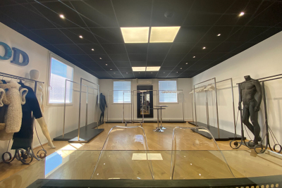 Commerce à vendre à EGUILLES Vaufreges-Leon Lachamp - 3 pièces - 135 m² 