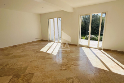 Maison à louer à AIX-EN-PROVENCE La Jarre-Roy d'Espagne - 6 pièces - 138 m² 