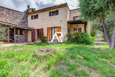 Maison à vendre k st roman de bellet 