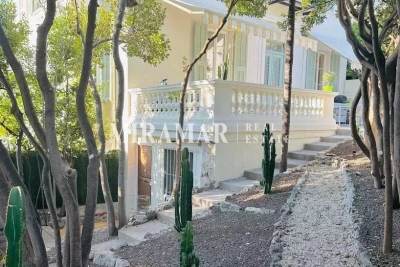 Appartement &agrave; vendre &agrave; NICE Roquebilliere - 4 pi&egrave;ces - 147 m&sup2; 
