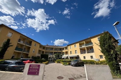 Appartement à vendre à LA DESTROUSSE La Roque-d'Anthéron - 1 pièces - 26 m² 