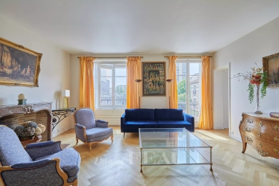 Appartement à louer à COURBEVOIE Les Groux - 3 pièces - 73 m² 