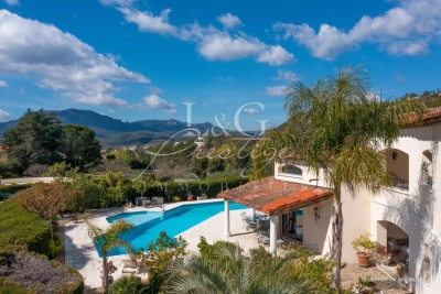 House for sale in MANDELIEU-LA-NAPOULE Le Roc Fleuri-Capitou (Jeanne d'Arc) - 7 rooms - 296 m² 