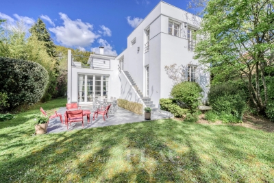 Maison à vendre à LA CELLE ST CLOUD  - 8 pièces - 179 m² 