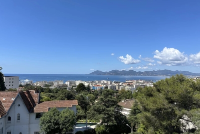 Appartement &agrave; vendre &agrave; CANNES  - 5 pi&egrave;ces - 127 m&sup2; 