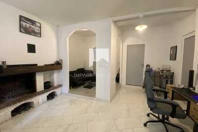 Appartement &agrave; vendre &agrave; HYÈRES  - 3 pi&egrave;ces - 55 m&sup2; 