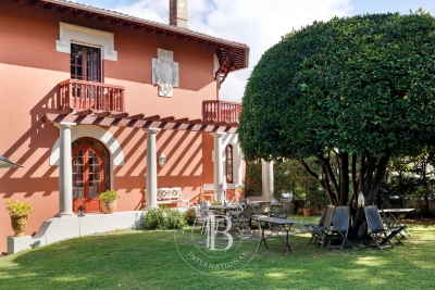 Maison &agrave; vendre &agrave; Biarritz  - 7 pi&egrave;ces 230 m&sup2; 