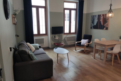 Appartement à vendre à MARSEILLE 2EME R.p . Moretti - 4 pièces - 66 m² 