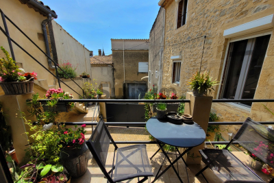 Maison à vendre à MARGUERITTES  - 10 pièces - 190 m² 